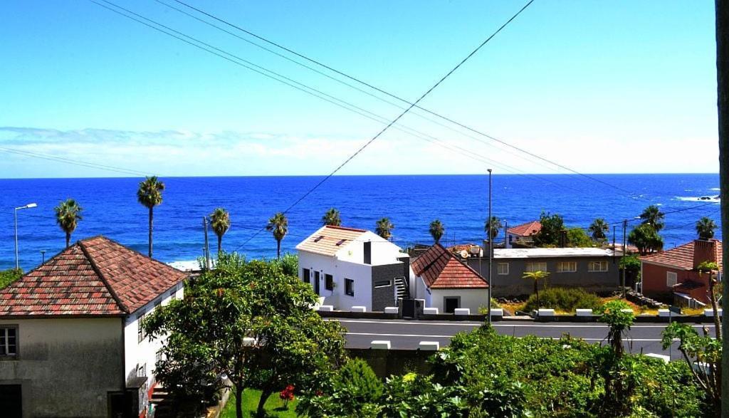 Lazy Lizard By The Ocean Apartment Seixal  Exterior photo
