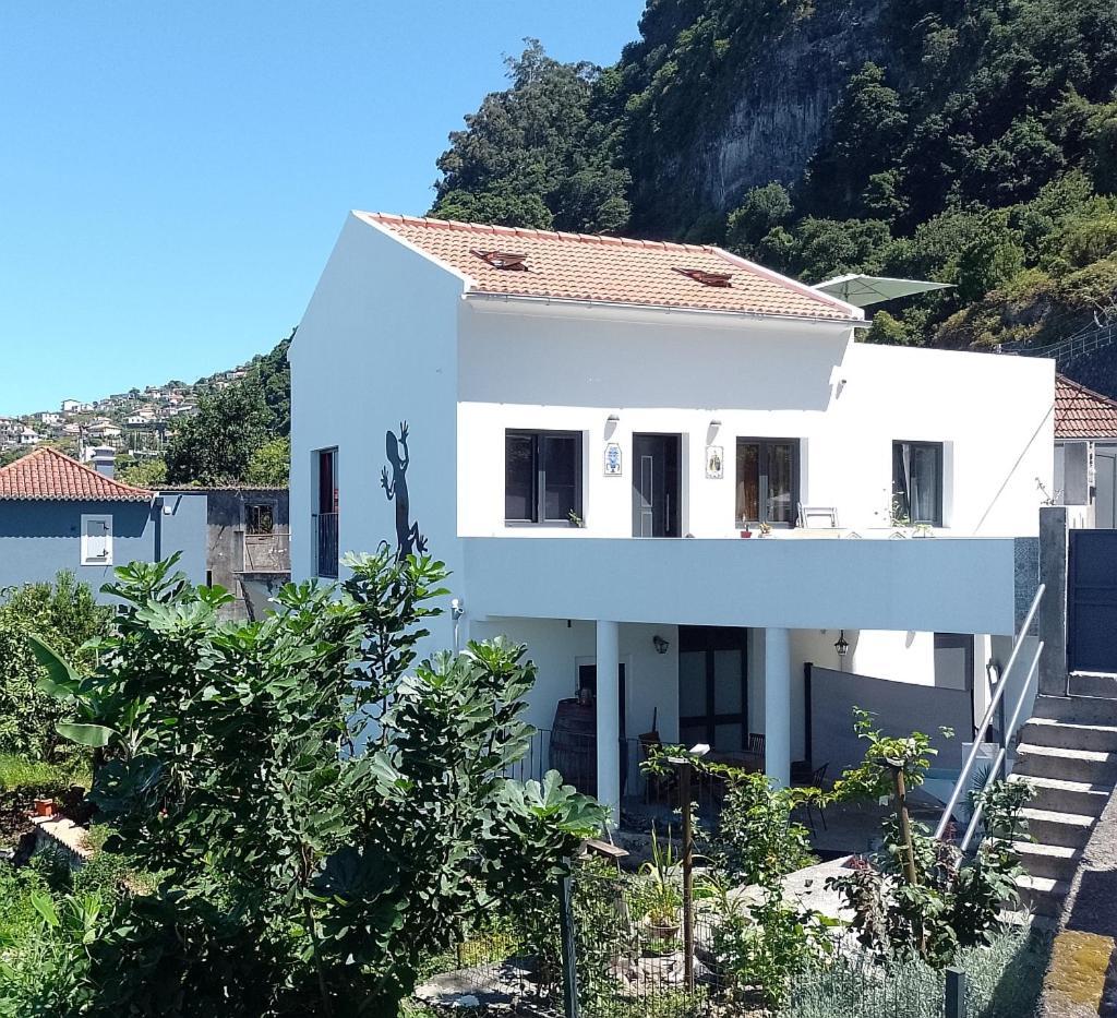 Lazy Lizard By The Ocean Apartment Seixal  Exterior photo